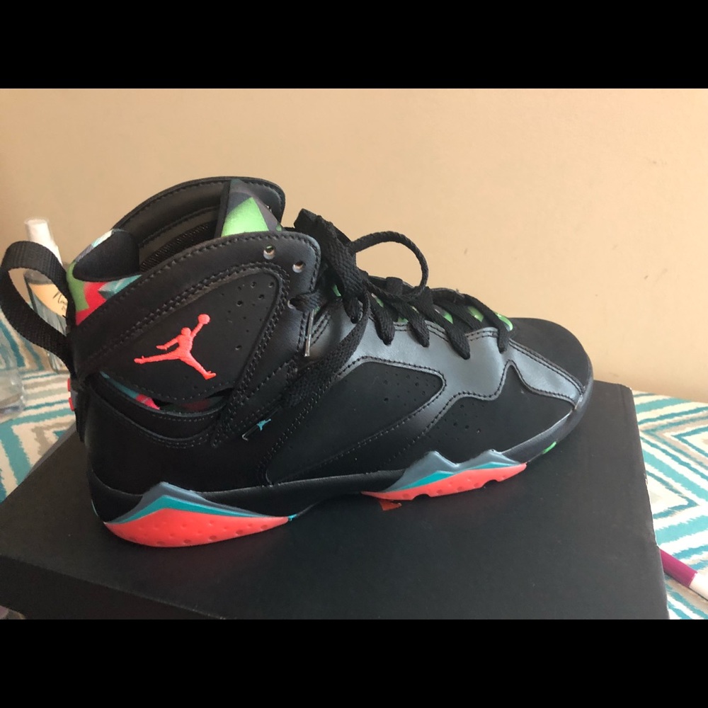 Air Jordan Barcelona Nights 7s